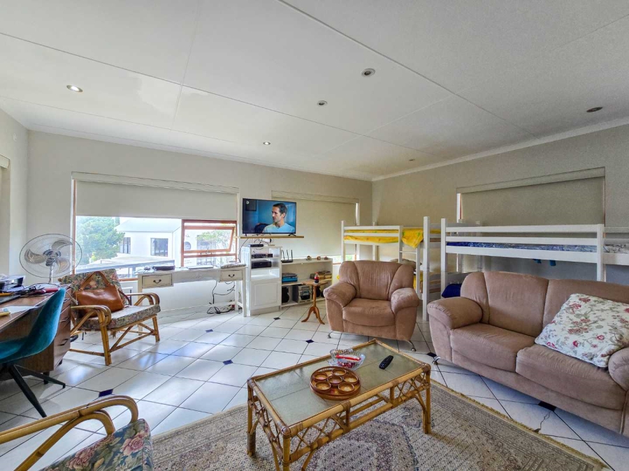 3 Bedroom Property for Sale in Stilbaai Wes Western Cape